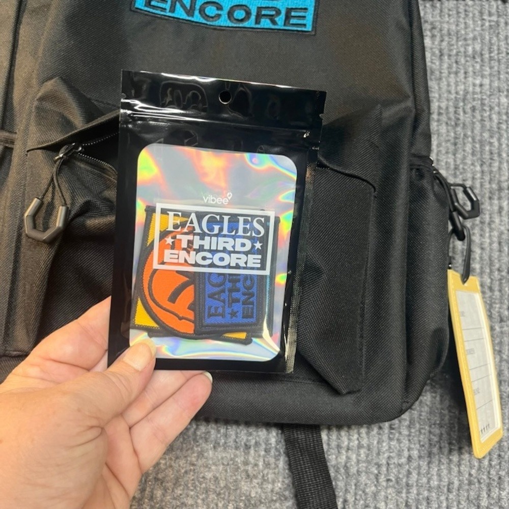 Eagles Third Encore Vibee Concert Tour Backpack Black Teal Patch Luggage Tag NEW - Picture 5 of 6